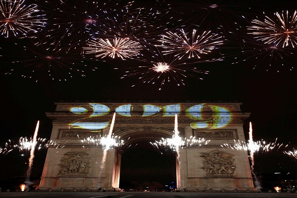 تصاویری از جشن سال نو میلادی در کشورهای مختلف جهان