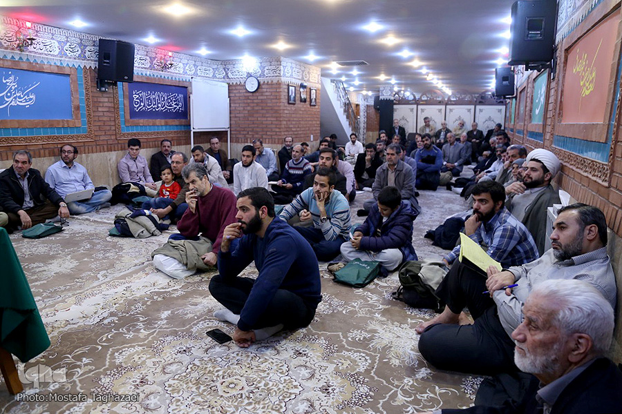 تفسیر سیدحسین مؤمنی