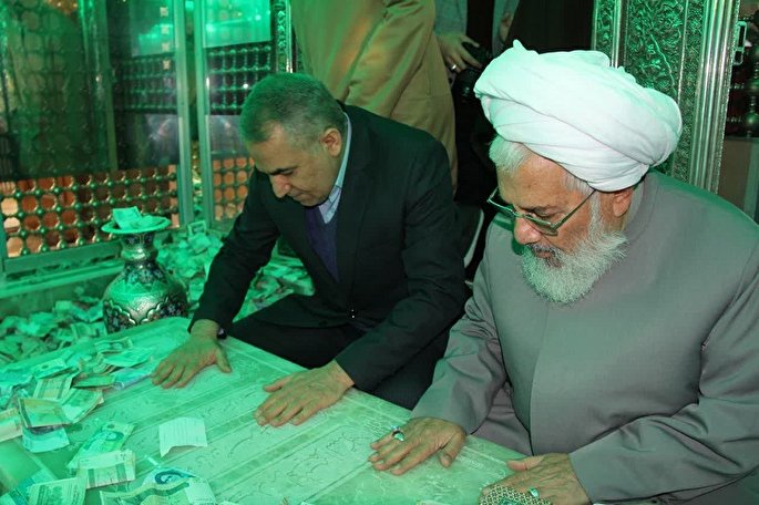 غبارروبی امامزاده سیدابراهیم(ع) زنجان از قاب دوربین