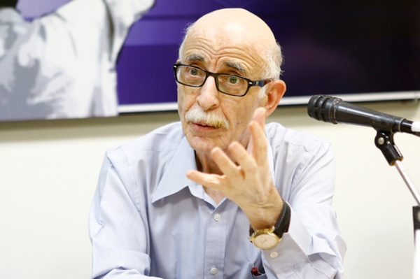 یکشنبه///مصادره اموال بر اعدام مفسدان اقتصادی ارجحیت دارد/ دادگاههای علنی؛ هشداری به محتکران یکشنبه///مصادره اموال بر اعدام مفسدان اقتصادی ارجحیت دارد/ دادگاههای علنی؛ هشداری به محتکران