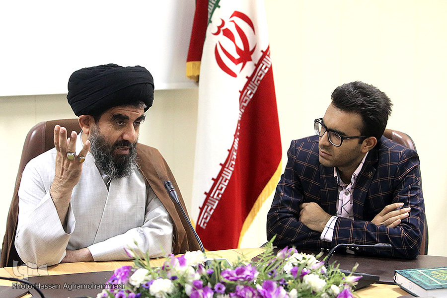 سه شنبه///عدم تحقق بانکداری اسلامی نقطه ضعف اقتصاد ایران در دوران پس از انقلاب است