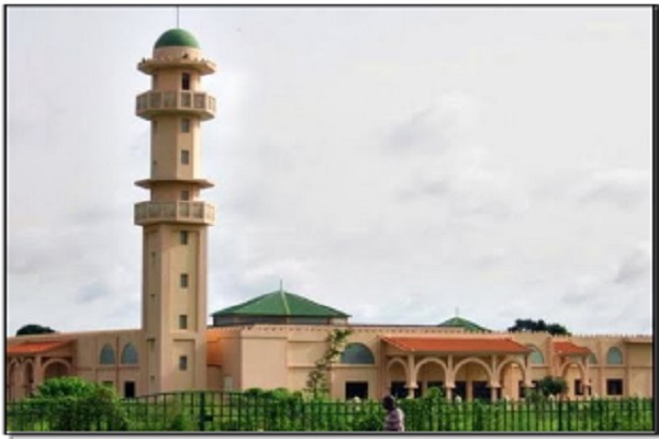 کمبود مؤسسات قرآنی؛ دغدغه قرآن‌دوستان در پایتخت آفریقایی فرهنگ اسلام