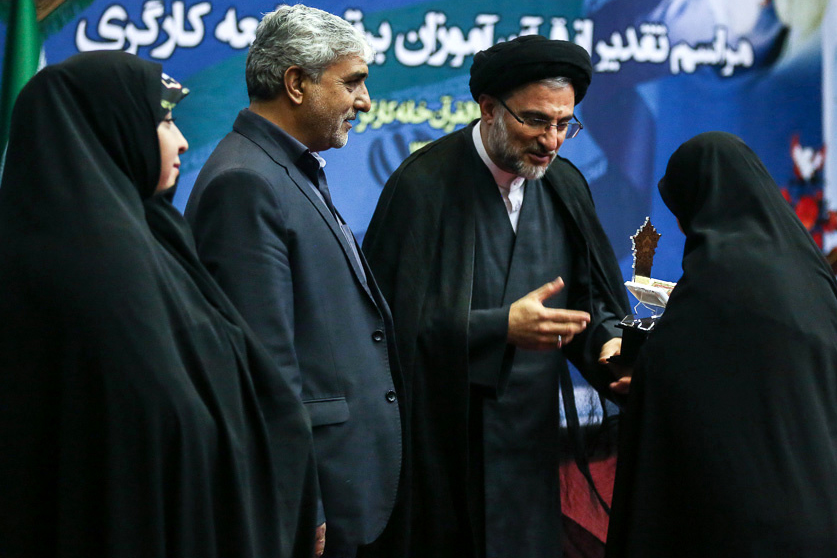 افتتاحیه دومین دوره جشنواره فجر دارالقرآن خانه کارگر برگزار شد