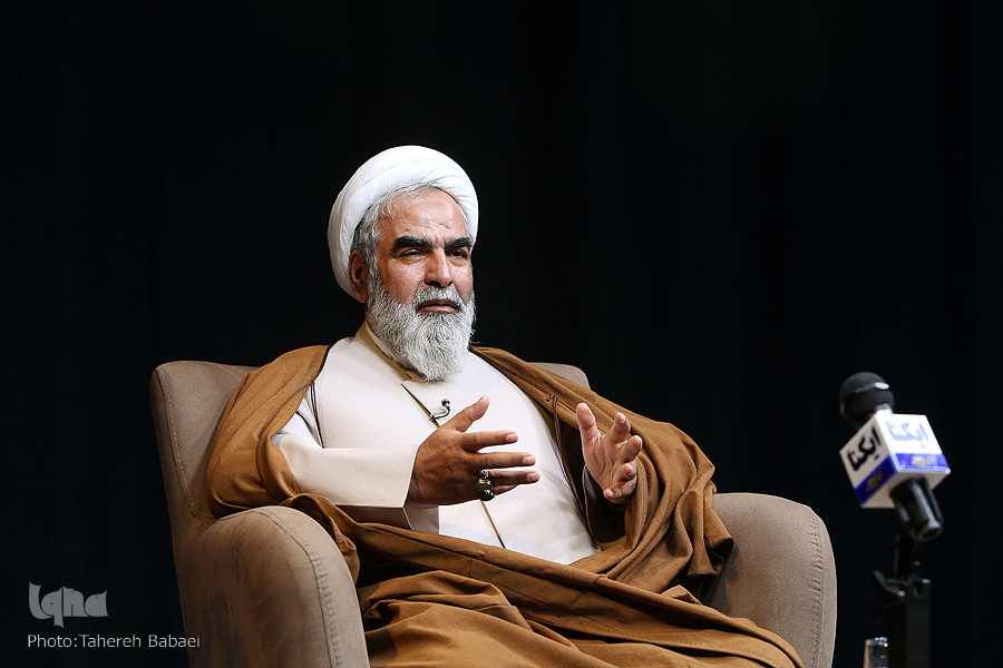 همچنان به قدرت درونی انقلاب باور دارم/ مشکل نظام، کرداری است نه ساختاری/