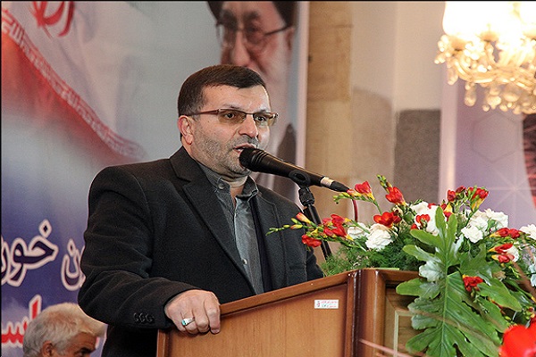 خانواده ایثارگران مستحق کمک نیستند بلکه محق خدمت هستند