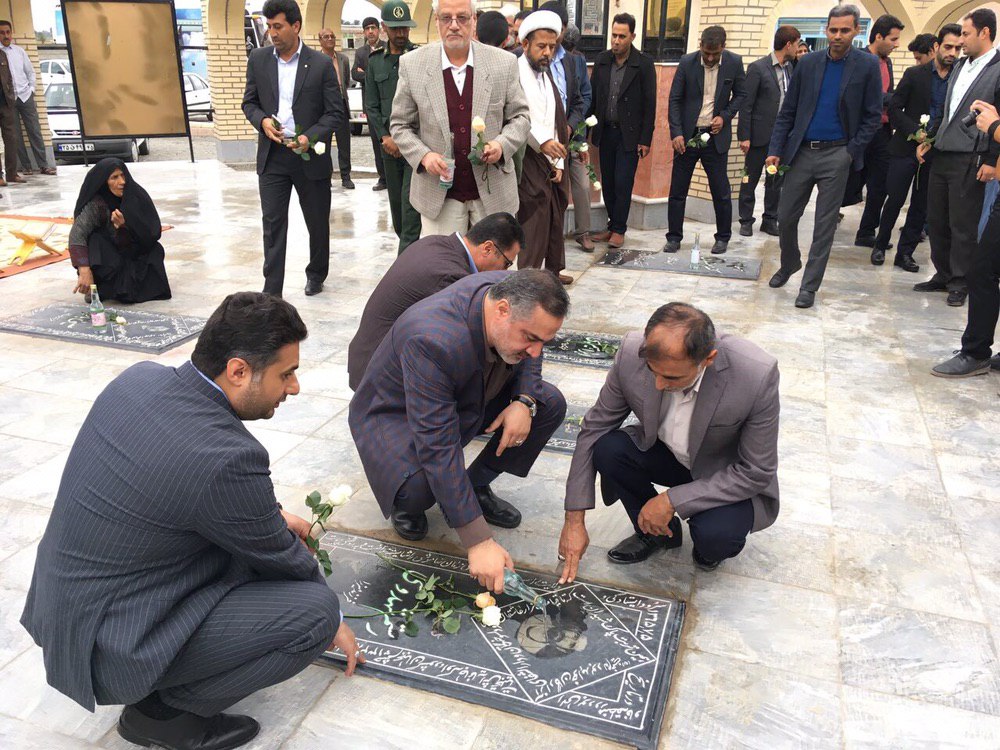 استقبال پرشور مردم قلعه‌گنج کرمان از کاروان قرآنی انقلاب/ از خدمات سلامت تا افتتاح خانه قرآن