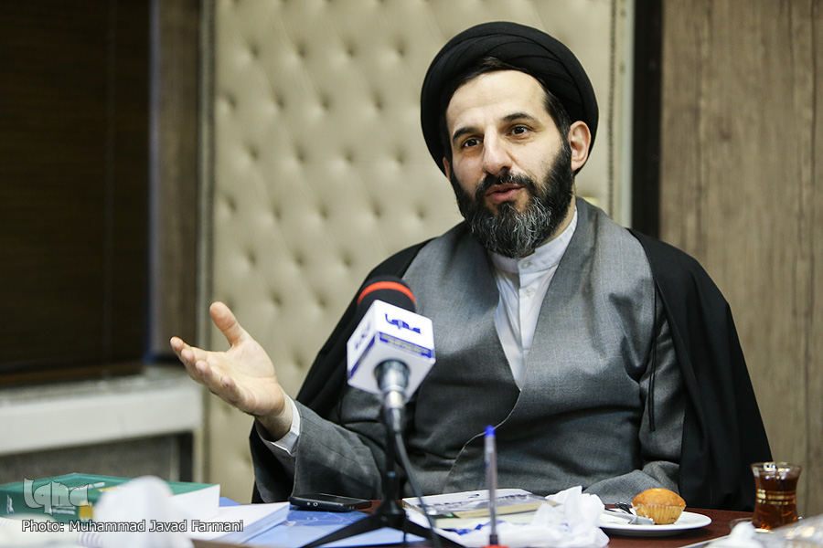 جامعه&zwnj;شناسی روحانیت در چهل سالگی انقلاب/ بروکراتیزه&zwnj;شدن حوزه در بوته نقد