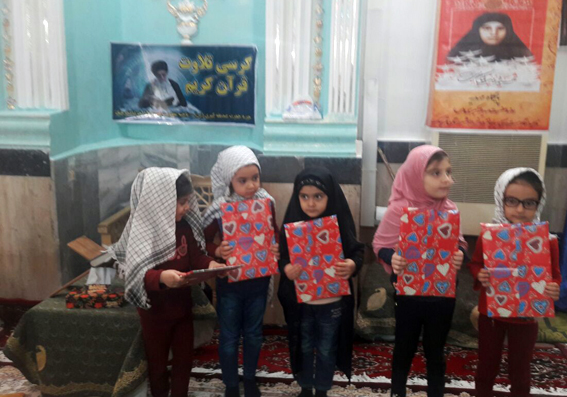 مسابقه شکوفههای قرآنی در باقر آباد قرچک برگزار شد مسابقه شکوفههای قرآنی در باقر آباد قرچک برگزار شد