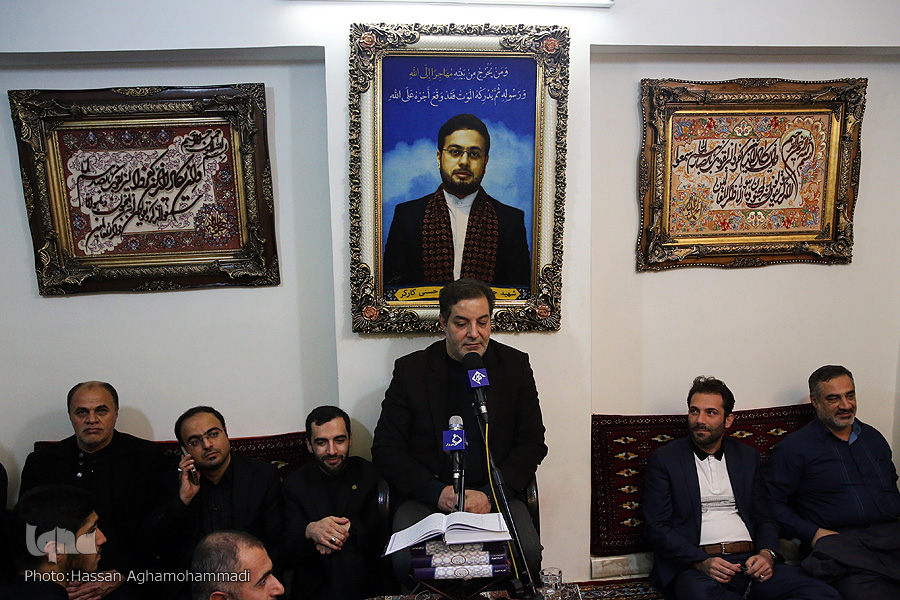 صوت/ طنین صوت قرآن در منزل شهید حاجی‌حسنی‌کارگر