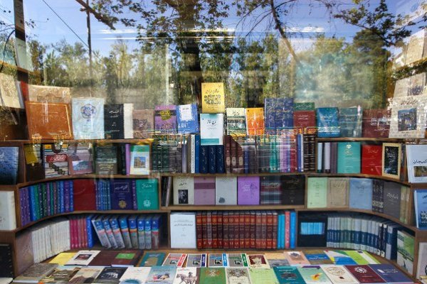 سردی بازار تازه&zwnj;های نشر/کتاب&zwnj;هایی درباره علی (ع) و نهج&zwnj;البلاغه منتشر شد