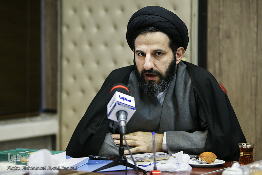 چهارشنبه//جامعه&zwnj;شناسی فتوا؛ ایده&zwnj;ای برای فهم دغدغه&zwnj;های&zwnj; جامعه دینی