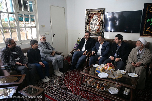 زینب ابن علی زینب ابن علی