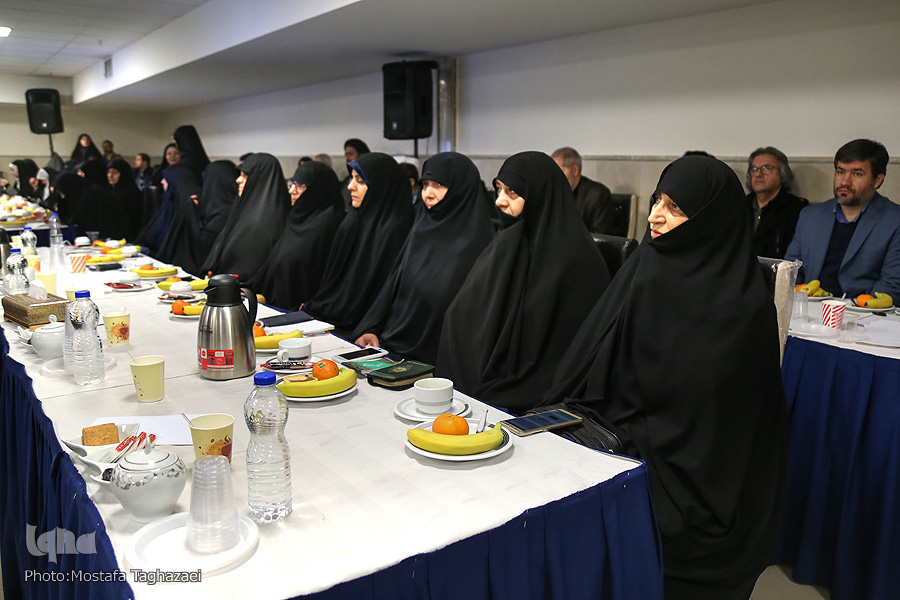 پیوند مردم با مسابقات قرآن، نیاز دوران جدید/ تعامل دستگاه‌های در برگزاری مسابقات قرآن دستاورد چهل سالگی نظام یااااااا از پیشنهادهایی در مورد تغییر سالن مسابقات و برند سازی آن تا ارائه تازه‌ترین جزئیات سی و ششمین دوره