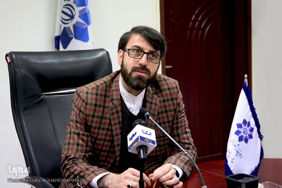 تجلیل از مترجم قرآن به زبان ترکمنی / رونمایی از بسته قرآنی &laquo;نبأ&raquo;