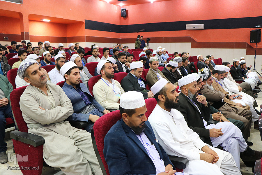 تأکید بر نقش مسابقات قرآن در گسترش وحدت شیعه و سنی