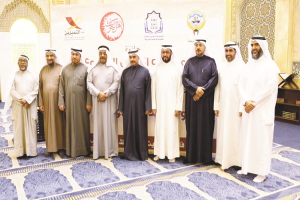 مشارکت هزار معلم در مسابقات حفظ قرآن کویت