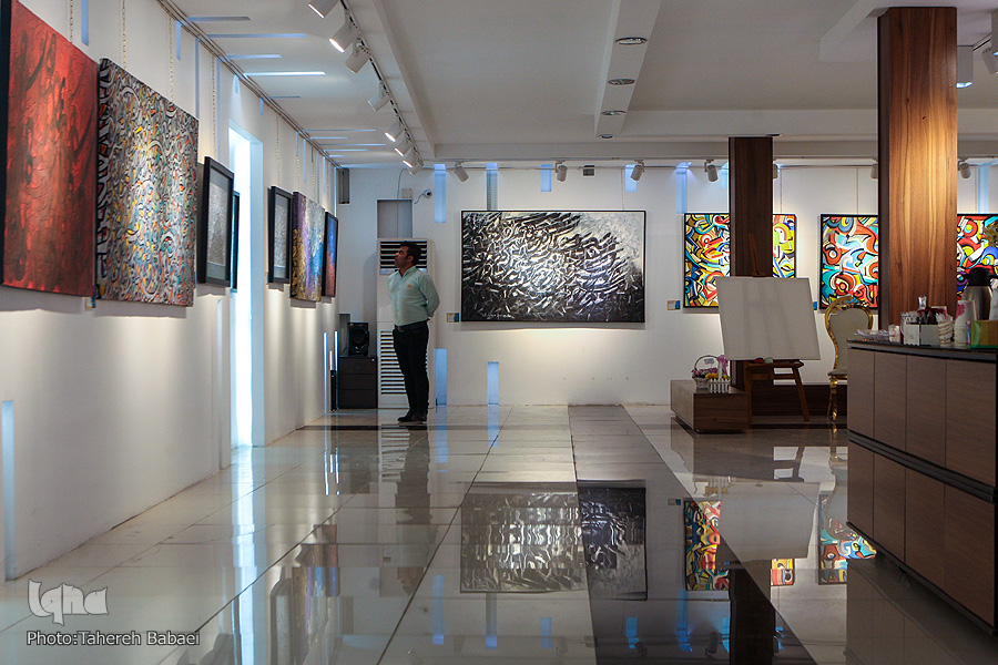 صفای قلم هم سفره نیازمندان را پر میکند/ نانش میدهیم و از ایمانش نمیپرسیم صفای قلم هم سفره نیازمندان را پر میکند/ نانش میدهیم و از ایمانش نمیپرسیم