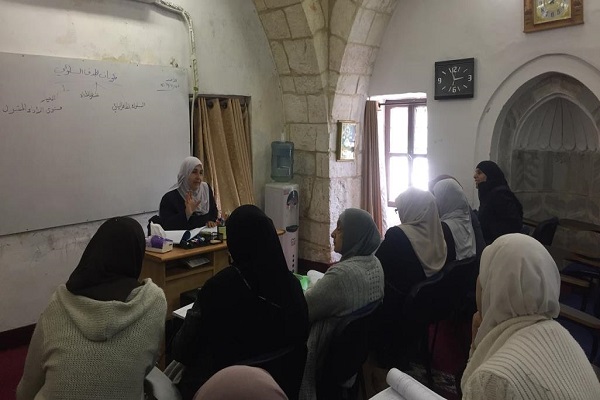 سفر هر ماه برای تدریس قرآن.. از عمان تا مسجد الاقصی