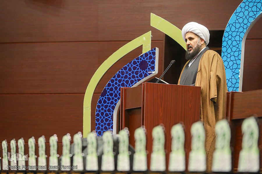 برگزیدگان جشنواره قرآنی مدهامتان استان تهران تجلیل شدند
