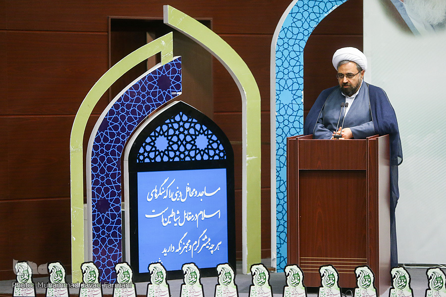 برگزیدگان جشنواره قرآنی مدهامتان استان تهران تجلیل شدند