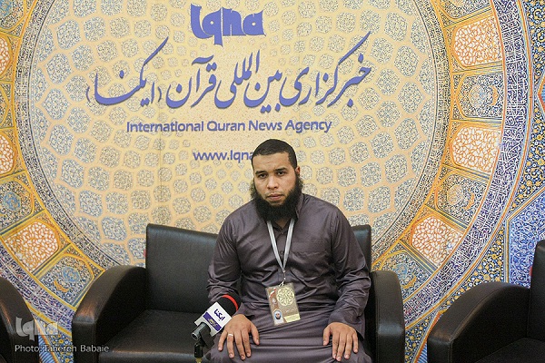 مسابقات قرآن کریم در ایران بزرگ‌ترین مسابقه قرآن در جهان اسلام است