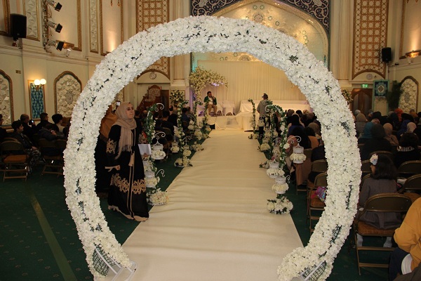 جشن تکلیف نوآموزان قرآنی در انگلیس+عکس جشن تکلیف نوآموزان قرآنی در انگلیس+عکس