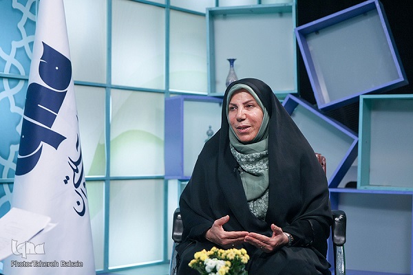 بانویی از دیار فارس و دغدغه تأسیس مؤسسه قرآنی در لردگان/ مردم؛ بهترین معیار برای سنجش مؤسسات بانویی از دیار فارس و دغدغه تأسیس مؤسسه قرآنی در لردگان/ مردم؛ بهترین معیار برای سنجش مؤسسات