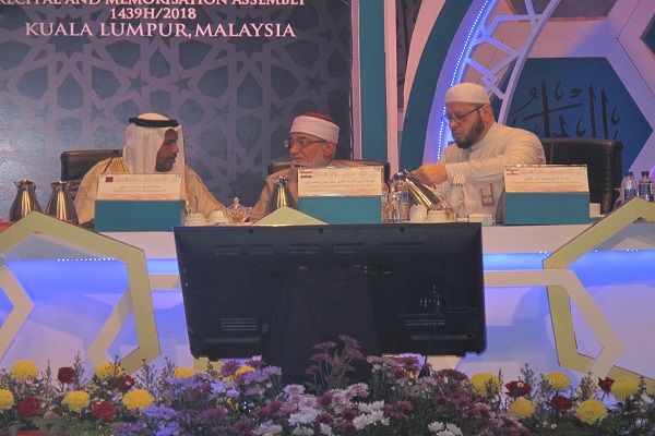 تلاوت حزن&zwnj;انگیزی که اشک حضار را درآورد / غوغای پدیده خردسال سنگالی