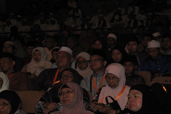 سومین شب بخش تلاوت مسابقات قرآن مالزی به روایت تصویر