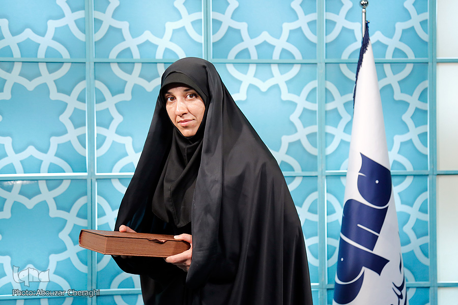 دوشنبه/// اتکای مؤسسات قرآنی به حمایت‌های دولتی و خیران خوشایند نیست/ برای تخصصی شدن مؤسسات به‌دنبال فرهنگسازی باشیم