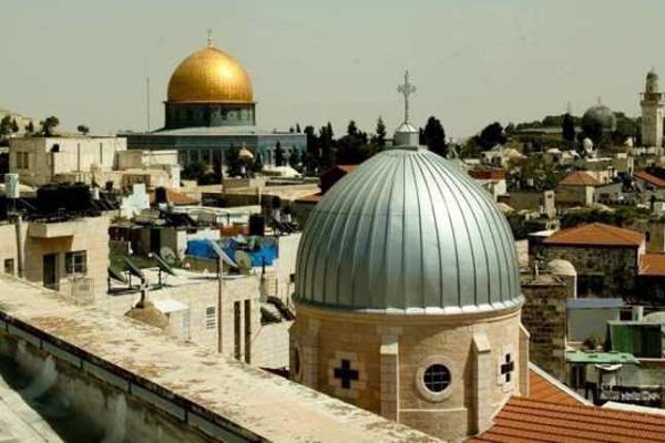 به صدا در آمدن زنگ حزن از کلیساها و مساجد در کرانه باختری به صدا در آمدن زنگ حزن از کلیساها و مساجد در کرانه باختری