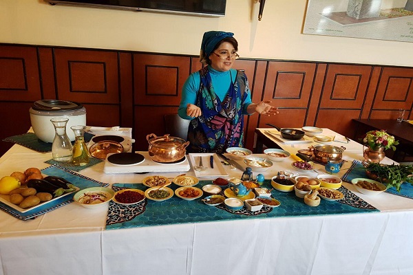 منوی افطار در رستوران برلین+عکس