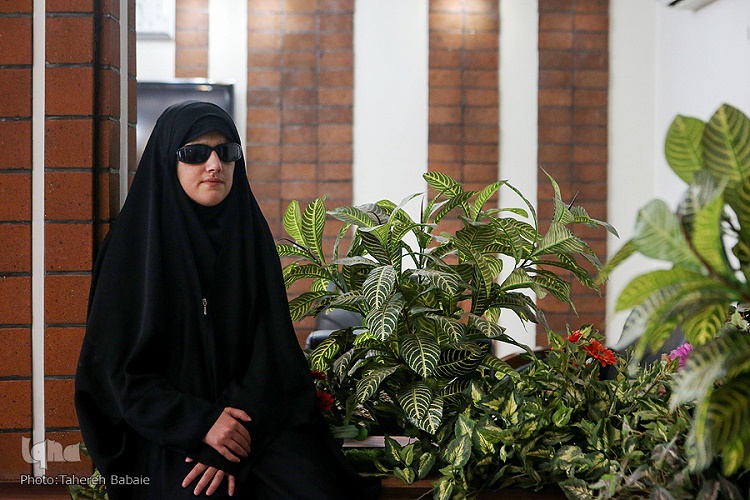 از شرکت در مسابقات مدرسه تا قرائت در مدینه/شهر ایوان دارالقرآنی ویژه خواهران ندارد از شرکت در مسابقات مدرسه تا قرائت در مدینه/شهر ایوان دارالقرآنی ویژه خواهران ندارد