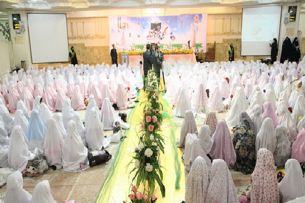 جشن «روزه اولی‌ها» در حرم حضرت معصومه(س)