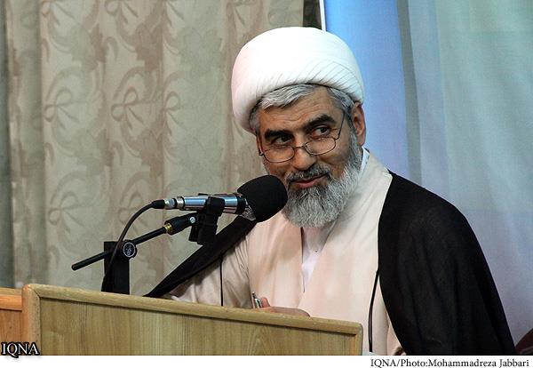 پیام قرآن باید به قلب مردم برسد/ جلسات تربیتی قرآنی برگزار نمی‌شود