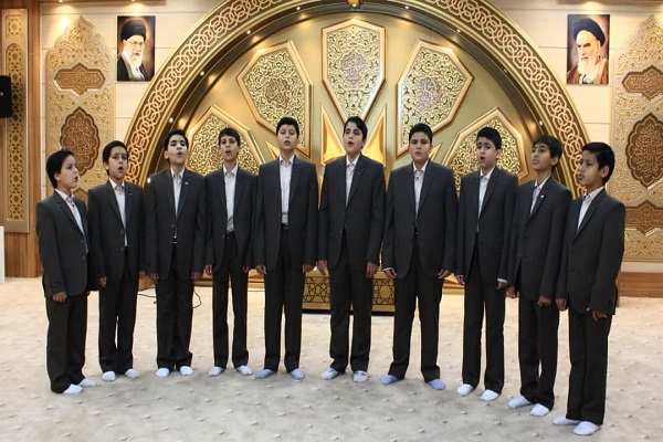 /اعزام گروه همخوانی و مدیحهسرایی نوجوانان مؤسسه «بینه» به کشور ترکیه /اعزام گروه همخوانی و مدیحهسرایی نوجوانان مؤسسه «بینه» به کشور ترکیه