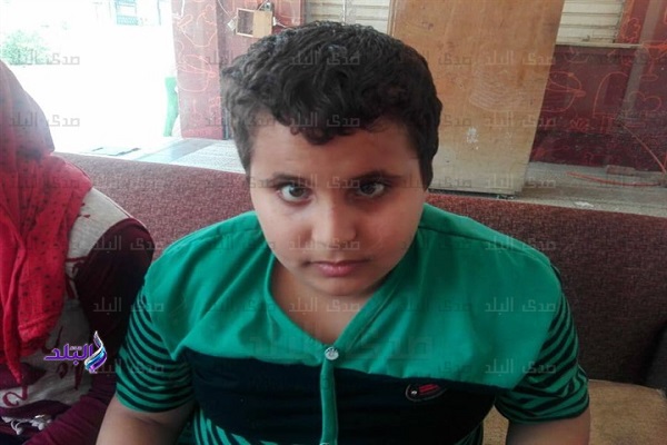 دوقلوهای روشندل مصری، حافظ ثلث قرآن کریم