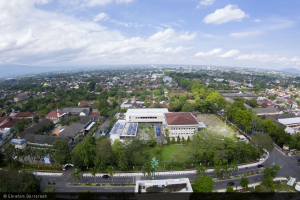 طنین تلاوت قاریان عراقی در جزیره «لومبوک» اندونزی + عکس طنین تلاوت قاریان عراقی در جزیره «لومبوک» اندونزی + عکس