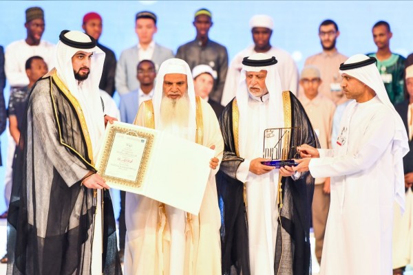 اسامی نفرات برتر مسابقات قرآن جایزه دبی