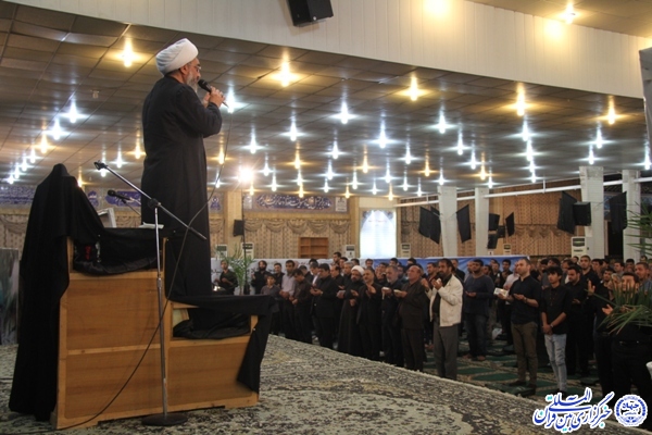 شب قدر، شبی نجات بخش و کمال آفرین است + شب زندهداران بوشهری از نگاه دوربین شب قدر، شبی نجات بخش و کمال آفرین است + شب زندهداران بوشهری از نگاه دوربین