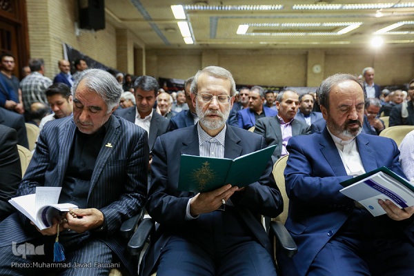 مجلس ترحیم دکتر احمد احمدی برگزار شد مجلس ترحیم دکتر احمد احمدی برگزار شد