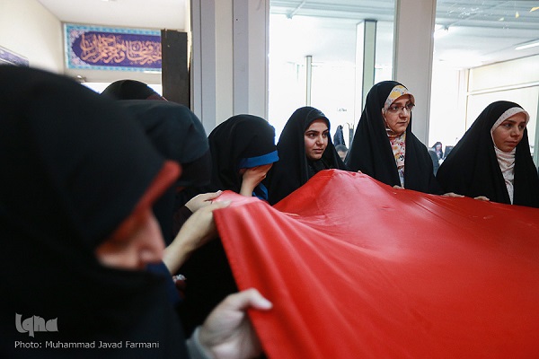 رونمایی از پرچم مضجع شریف امام حسین(ع) در ایکنا