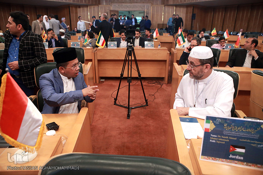 صدای قاریان و حافظان دانشجو در «اسراء بینالمللی» صدای قاریان و حافظان دانشجو در «اسراء بینالمللی»