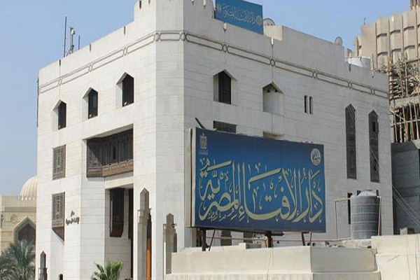 دارالافتای مصر اشتباه در رویت هلال ماه رمضان را تکذیب کرد/آماده