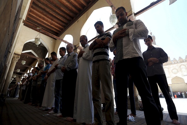 ایراد خطبه نماز جمعه به زبان انگلیسی و فرانسه در مصر/ انگلیسی ایراد خطبه نماز جمعه به زبان انگلیسی و فرانسه در مصر/ انگلیسی