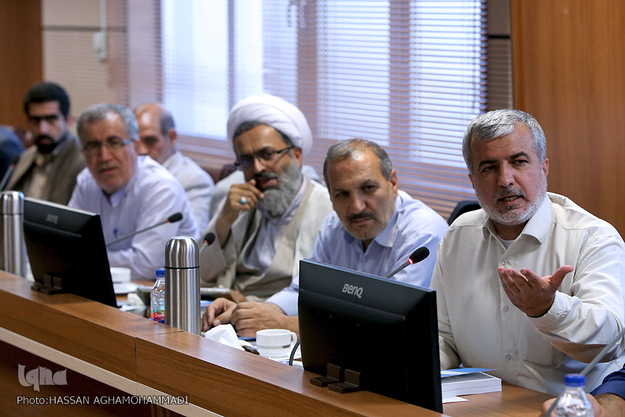 ادغام اتحادیه‌های کشوری کمک‌رسانی به مؤسسات قرآنی را عادلانه می‌کند/ جلوی تمرکز قدرت را بگیرید/ تلاش برای انتخابات سالم