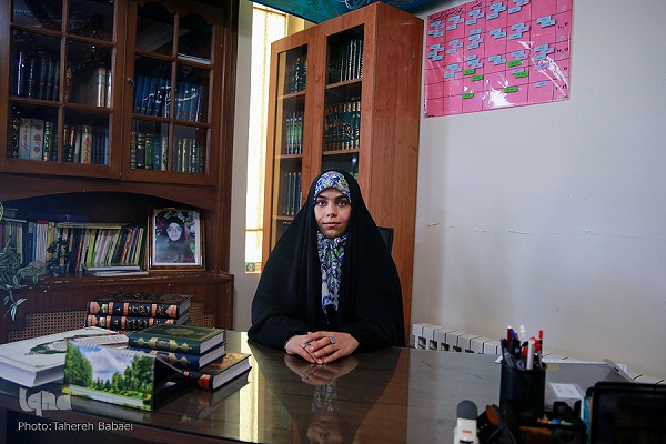 پنجشنبه/// ظاهر متدن با رعایت نکردن حجاب جوارح، جذابیتی برای دیگران ندارد/ هر فردی خود سفیر قرآنی باشد پنجشنبه/// ظاهر متدن با رعایت نکردن حجاب جوارح، جذابیتی برای دیگران ندارد/ هر فردی خود سفیر قرآنی باشد