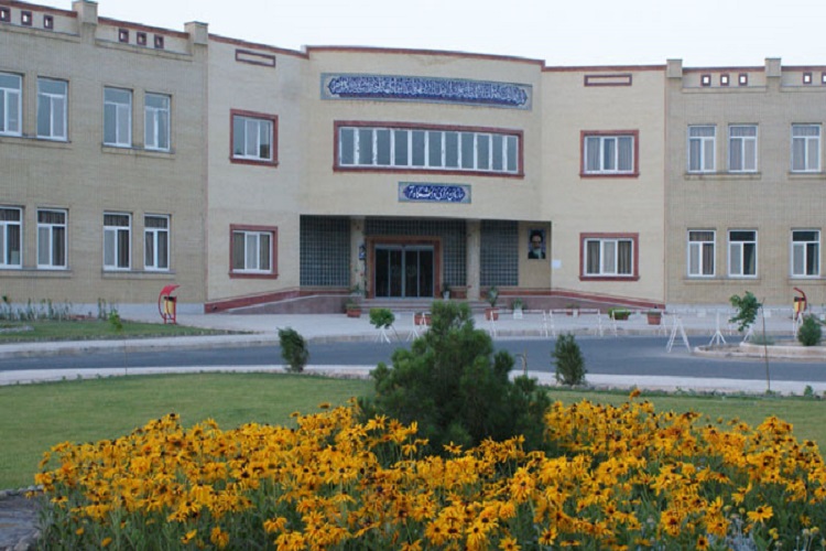 چهار شنبه //تک&zwnj;جنسیتی&zwnj;شدن دانشگاه&zwnj;ها در پیچ و خم اما و اگرها