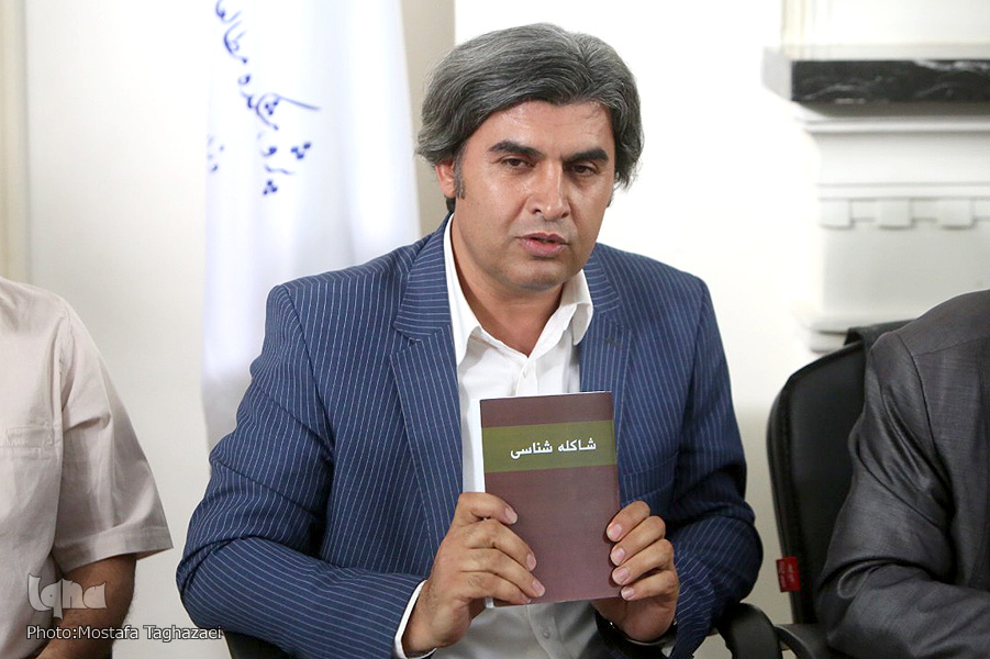 اگر به جزئیات پاسخ دهیم، در تمدن جدید استحاله می‌شویم/ ما را با استدلال سرگرم کرده‌اند تا جرئت سخن را بگیرند