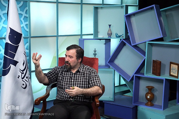 میری //// بخش اول ////رد نشود ///فلسفه در جهان ایرانی در خدمت شریعت است نه طلایه‌دار اندیشه/صورت‌بندی دینی فلسفه به جای عقلانی شدن دین